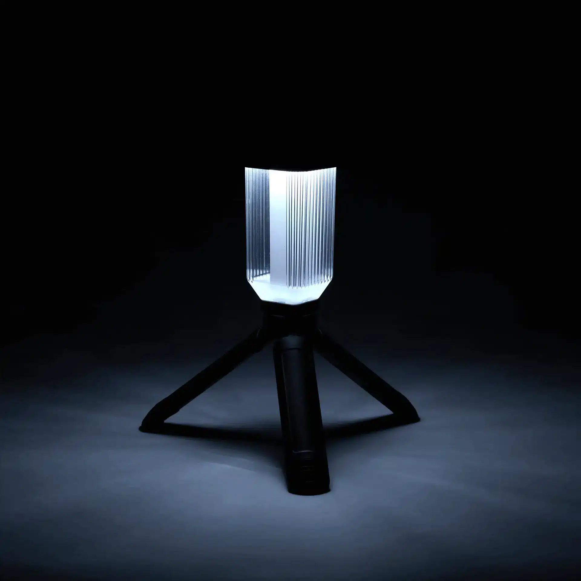 Oztent Lock-On Mini Lamp 9 | Oztent South Africa | 30 Second Canvas Tents Oztent Lock-On Mini Lamp